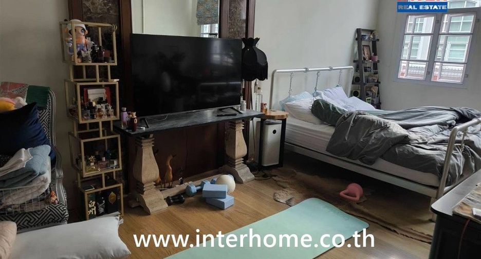 Casa adosada en venta de 5 habitaciones en Bang Kho Laem, Bangkok