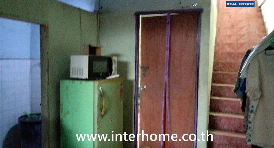 For sale 4 bedrooms retail Space in Thanyaburi, Pathum Thani