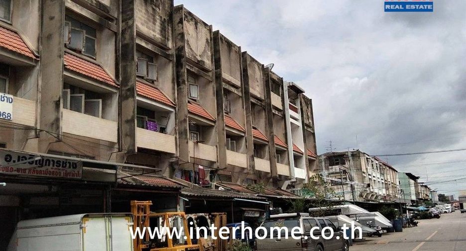 For sale 4 bedrooms retail Space in Thanyaburi, Pathum Thani