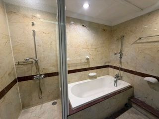 Wohnung zum Kauf mit 3 Zimmer in Pathum Wan, Bangkok