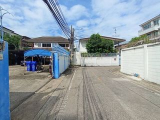 For sale land in Phaya Thai, Bangkok