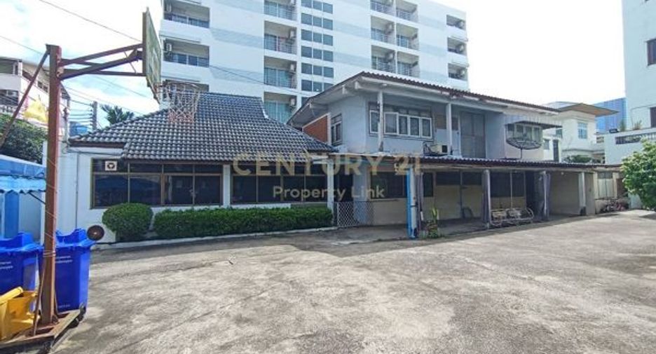 For sale land in Phaya Thai, Bangkok