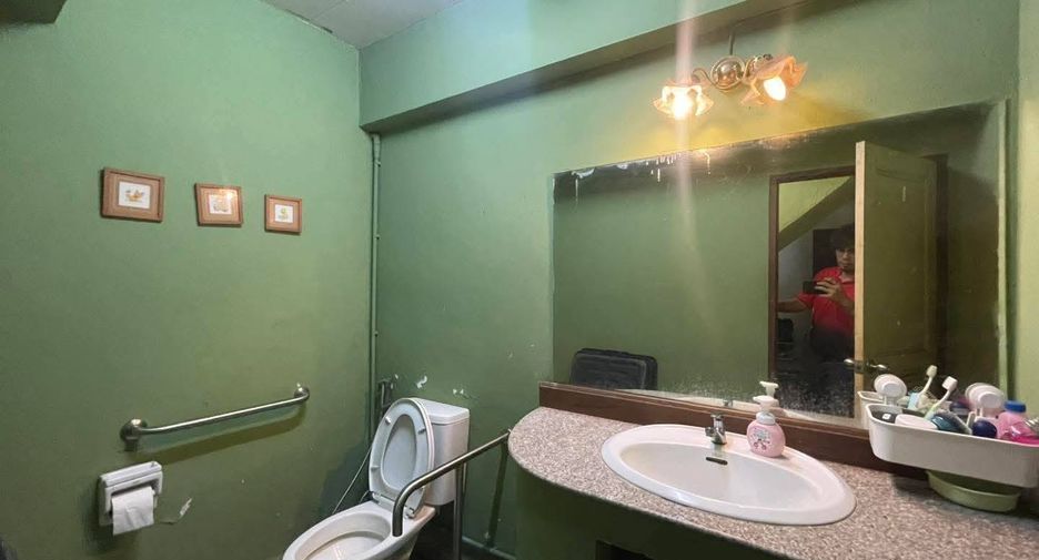 Gewerbefläche zur Miete mit 10 Zimmer in Mueang Chiang Mai, Chiang Mai