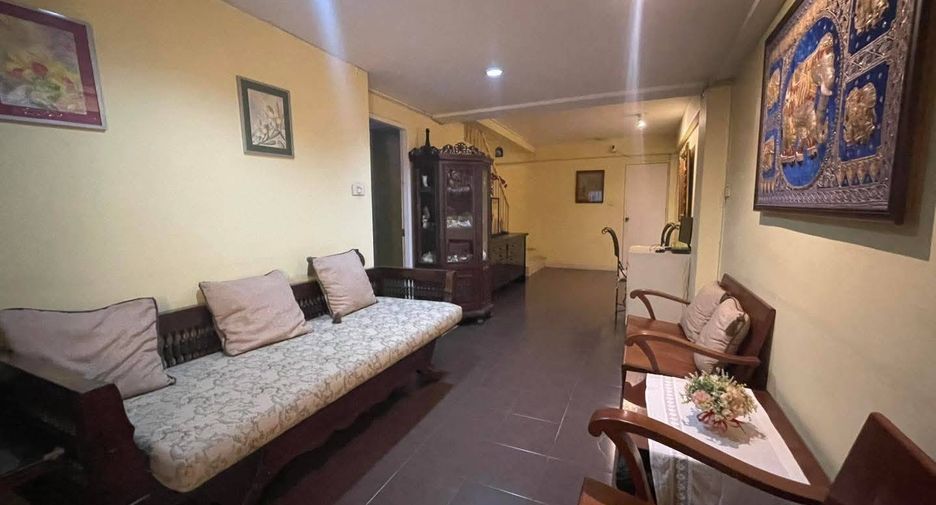 Gewerbefläche zur Miete mit 10 Zimmer in Mueang Chiang Mai, Chiang Mai