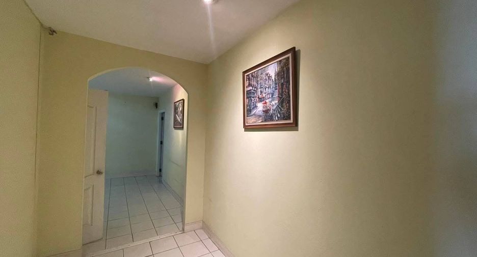 Gewerbefläche zur Miete mit 10 Zimmer in Mueang Chiang Mai, Chiang Mai