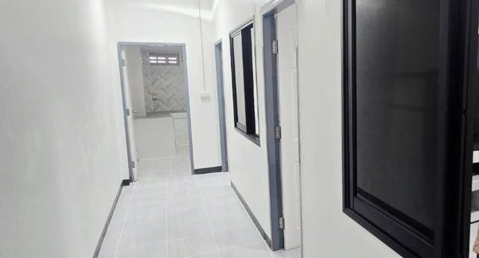 For sale 2 bedrooms townhouse in San Sai, Chiang Mai