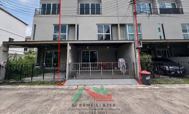 Продажа 3 спальни таунхаус в Pak Kret, Нонтабури