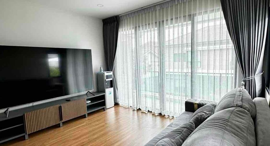For rent 4 bedrooms house in Saphan Sung, Bangkok