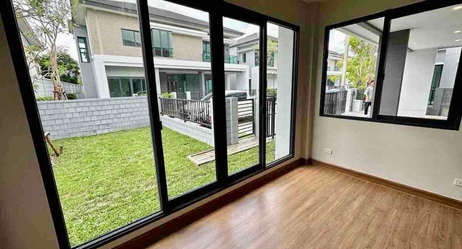 For rent 4 bedrooms house in Saphan Sung, Bangkok