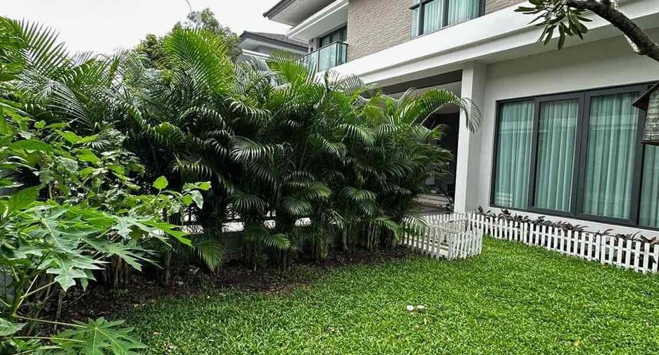 For rent 4 bedrooms house in Saphan Sung, Bangkok