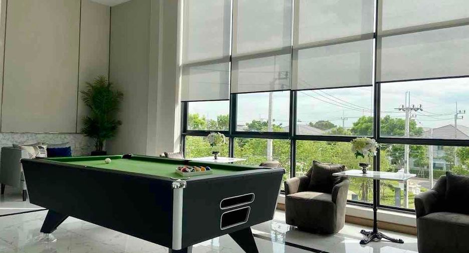 For rent 4 bedrooms house in Saphan Sung, Bangkok