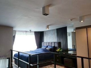 For rent 2 bedrooms condo in Huai Khwang, Bangkok