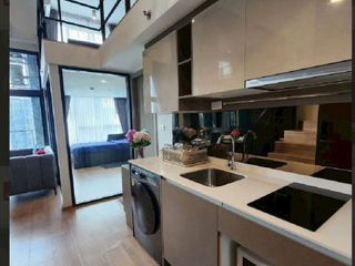For rent 2 bedrooms condo in Huai Khwang, Bangkok