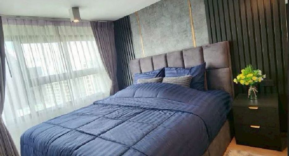 For rent 2 bedrooms condo in Huai Khwang, Bangkok