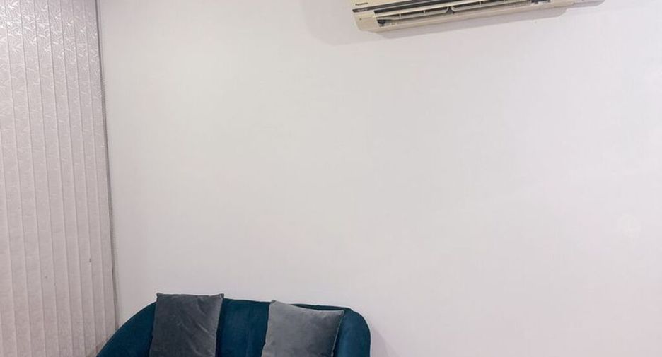 For sale 2 bedrooms condo in Mueang Samut Prakan, Samut Prakan