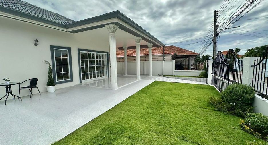For sale 3 bedrooms house in Bang Lamung, Chonburi