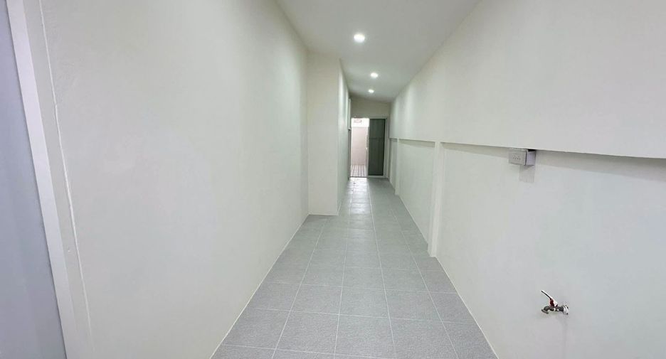 For sale 3 bedrooms house in Bang Lamung, Chonburi