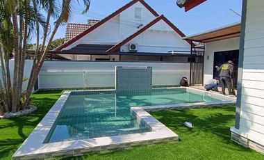 For rent and for sale 3 bedrooms house in Bang Lamung, Chonburi