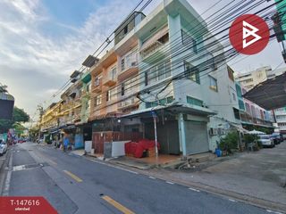 For sale 4 bedrooms retail Space in Bang Phlat, Bangkok