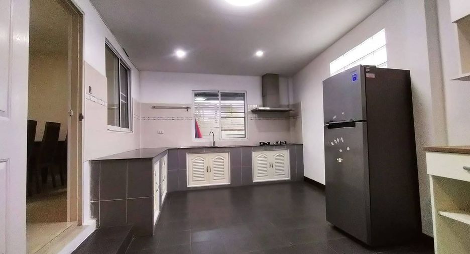 ให้เช่า 3 ห้องนอน บ้านเดี่ยว ใน สันกำแพง, เชียงใหม่