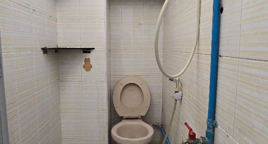 À vendre appartement avec services à Bang Khae, Bangkok