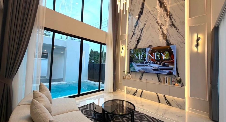 For sale 5 bedrooms villa in Bang Lamung, Chonburi