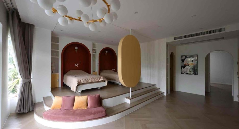 Haus zum Kauf mit 6 Zimmer in Pak Kret, Nonthaburi