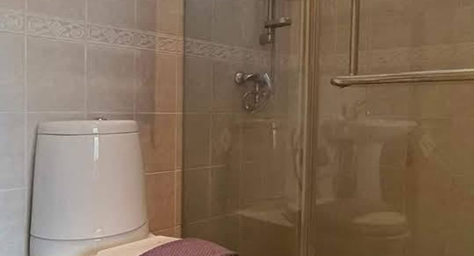 Casa en alquiler de 5 habitaciones en Jomtien, Pattaya