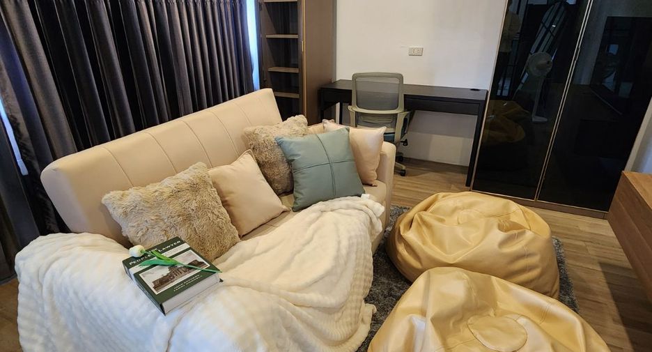 For sale studio condo in Huai Khwang, Bangkok