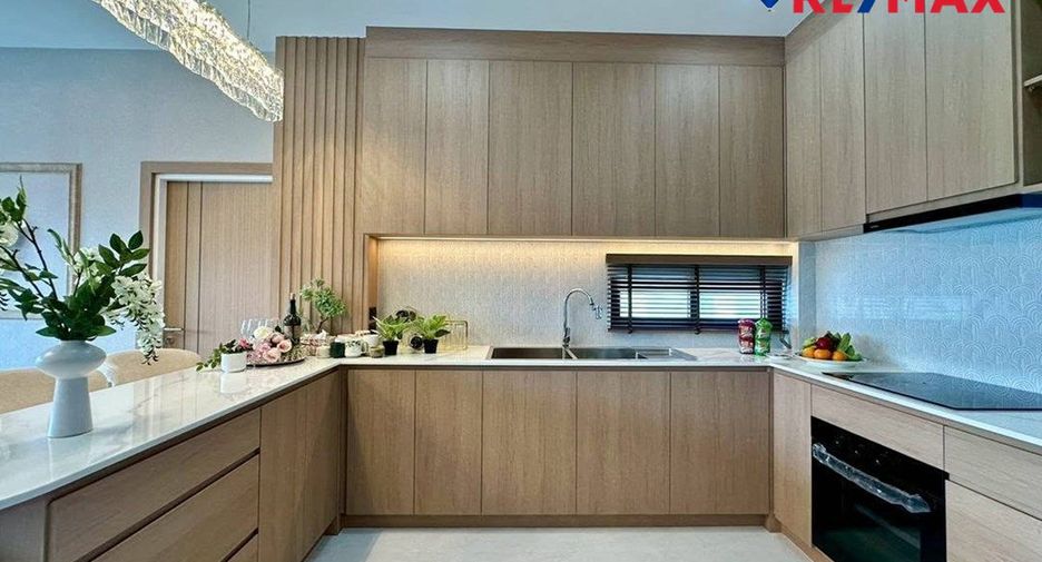 For sale 3 ベッドルーム house in Bang Lamung, Chonburi