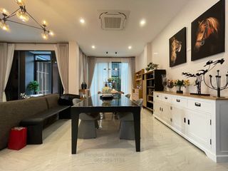 For rent 5 bedrooms house in Bang Kapi, Bangkok