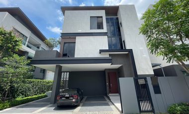 For rent 5 bedrooms house in Bang Kapi, Bangkok