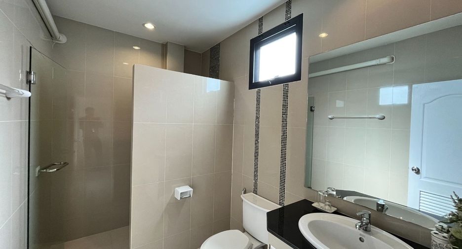 For rent 4 bedrooms house in Hang Dong, Chiang Mai