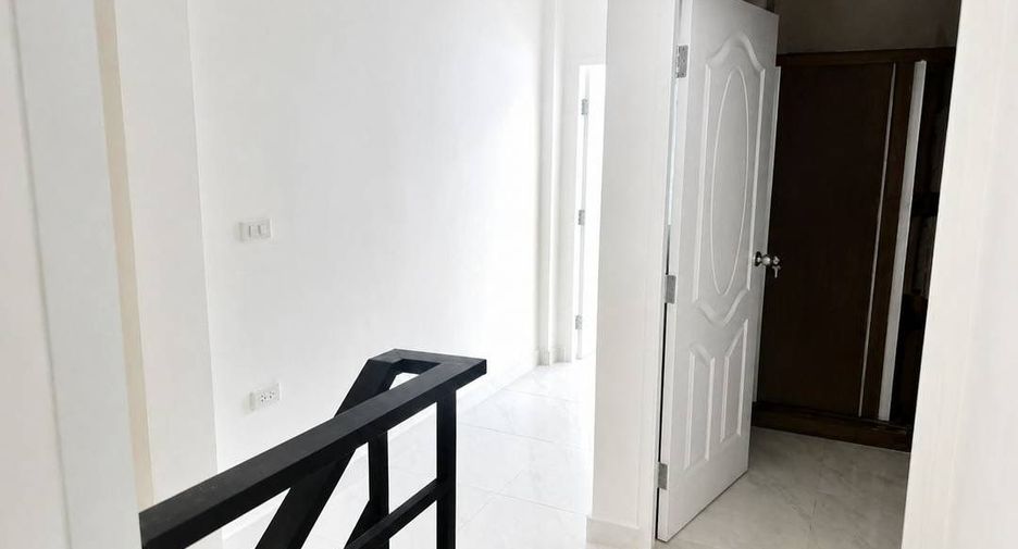 For rent 3 bedrooms house in Bang Lamung, Chonburi