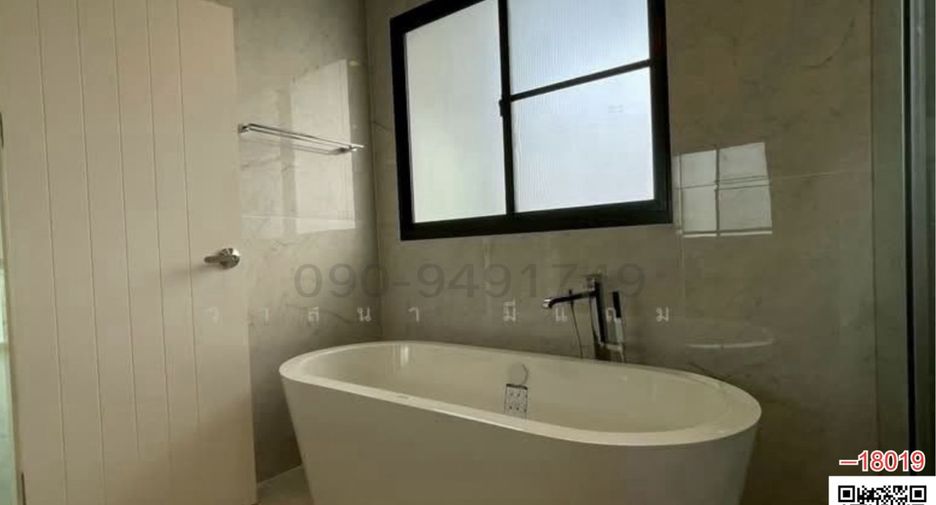 For rent 5 bedrooms house in Bang Khen, Bangkok