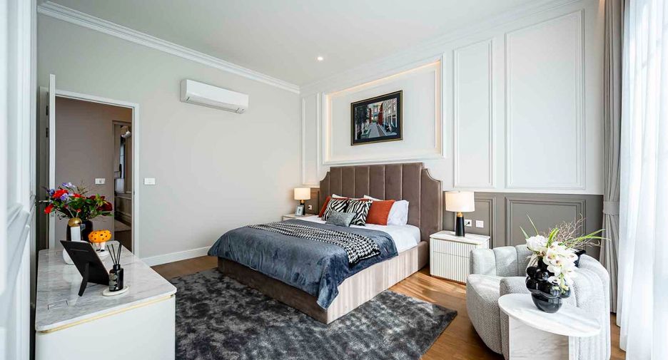 For rent 4 bedrooms house in Saphan Sung, Bangkok