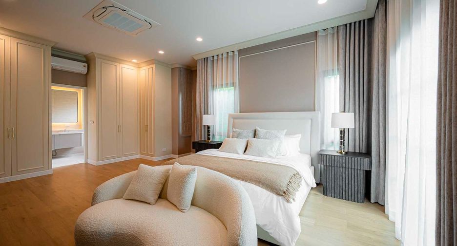 For rent 5 bedrooms house in Saphan Sung, Bangkok