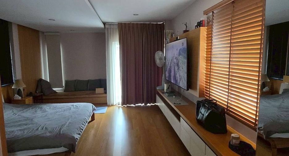 Haus zur Miete mit 6 Zimmer in Prawet, Bangkok