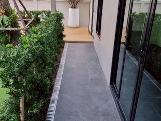 Haus zur Miete mit 6 Zimmer in Prawet, Bangkok