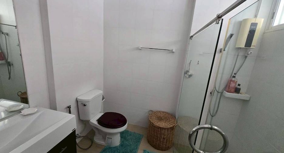 Haus zur Miete mit 6 Zimmer in Prawet, Bangkok