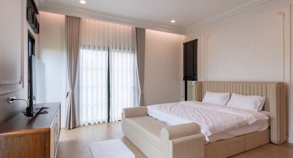 For rent 5 bedrooms house in Saphan Sung, Bangkok