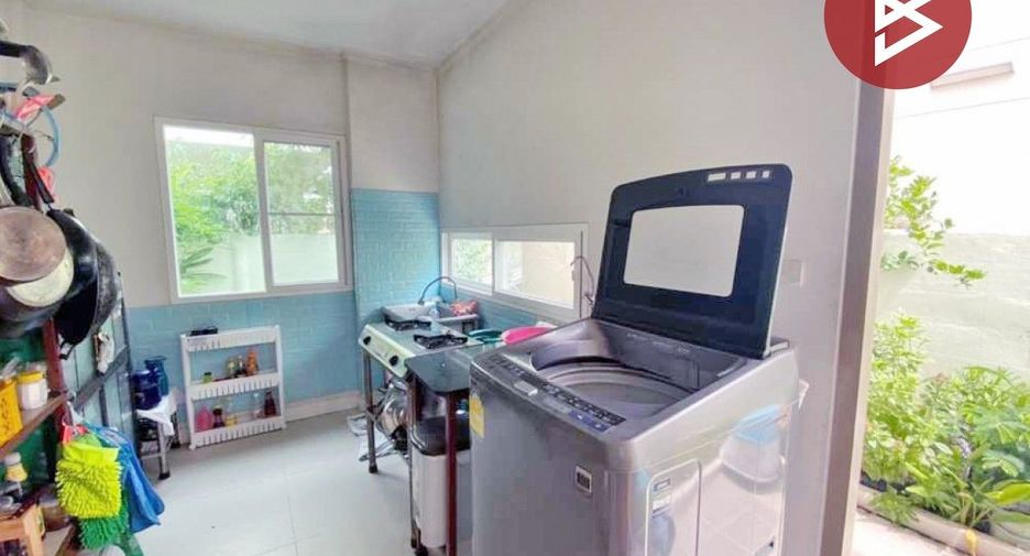 For sale 3 bedrooms house in Mueang Samut Sakhon, Samut Sakhon