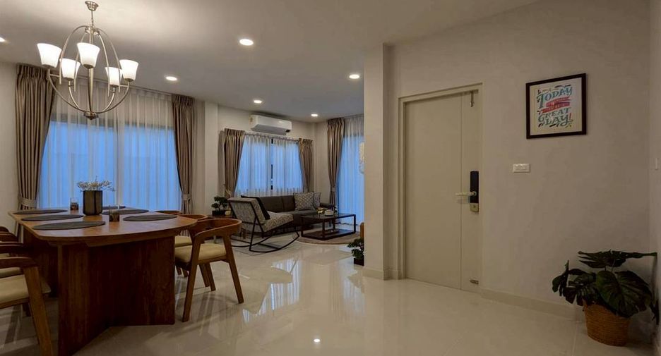 Haus zur Miete mit 4 Zimmer in Bang Phli, Samut Prakan