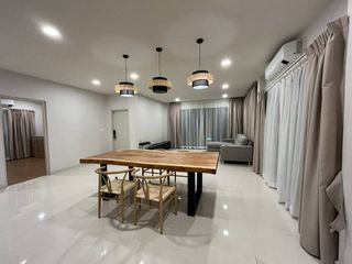 Haus zur Miete mit 4 Zimmer in Bang Phli, Samut Prakan