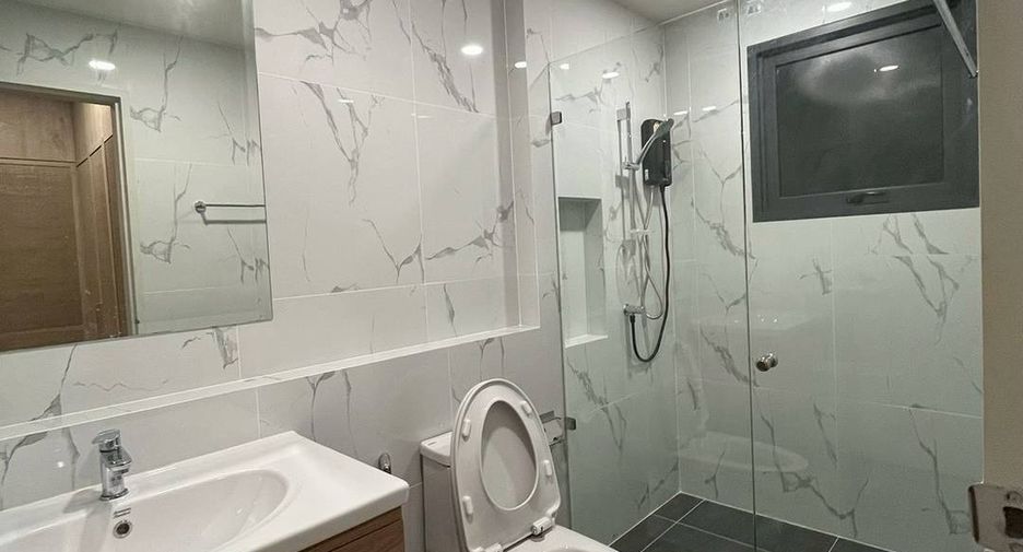 出租 4 卧室 独立屋 在 Bang Phli, Samut Prakan