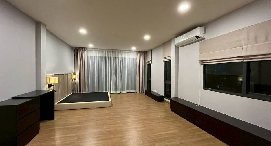 出租 4 卧室 独立屋 在 Bang Phli, Samut Prakan
