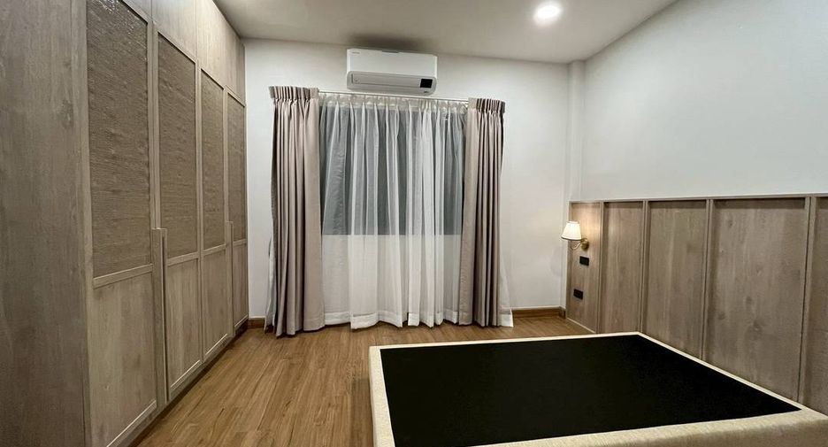 出租 4 卧室 独立屋 在 Bang Phli, Samut Prakan
