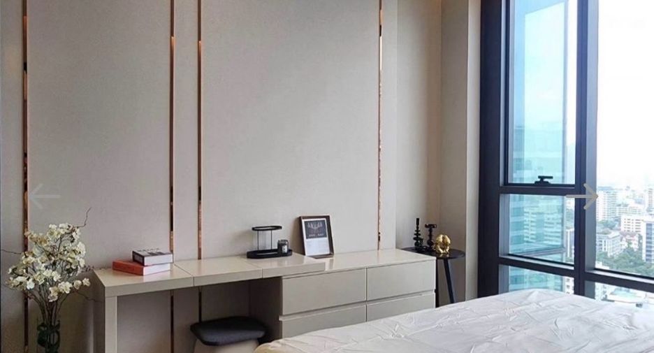 For rent 2 bedrooms condo in Watthana, Bangkok