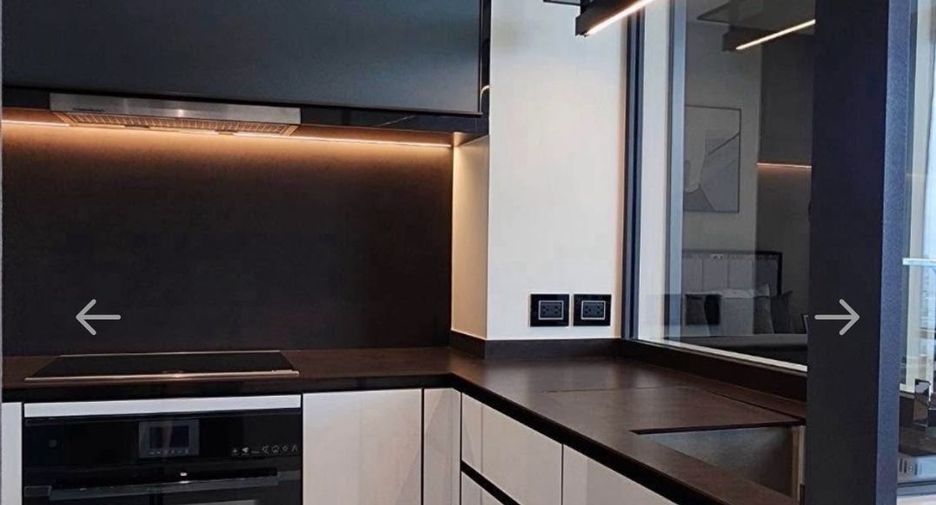 For rent 2 bedrooms condo in Watthana, Bangkok