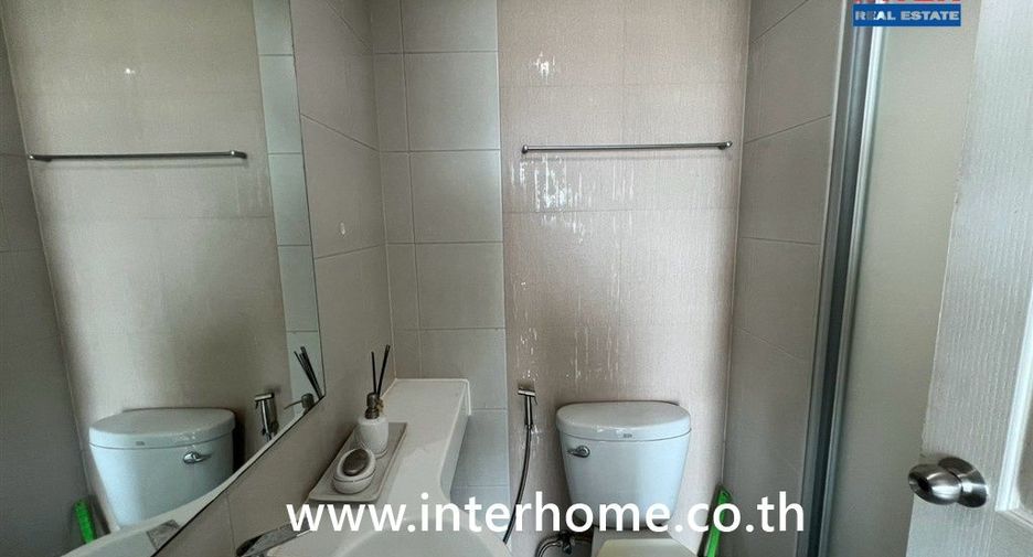 Condo en venta de 2 habitaciones en Bang Na, Bangkok